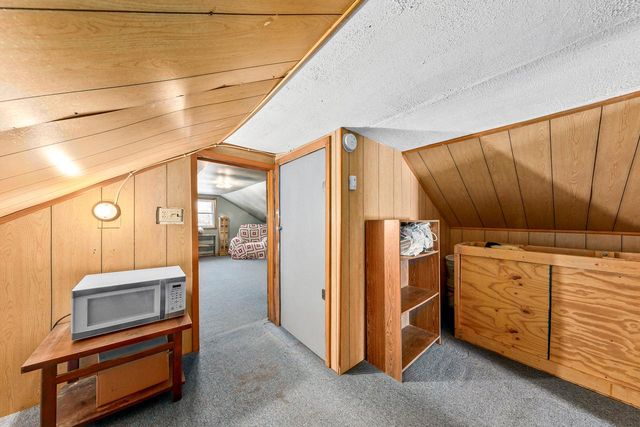 N6335 County Road E, Oconomowoc, WI 53066