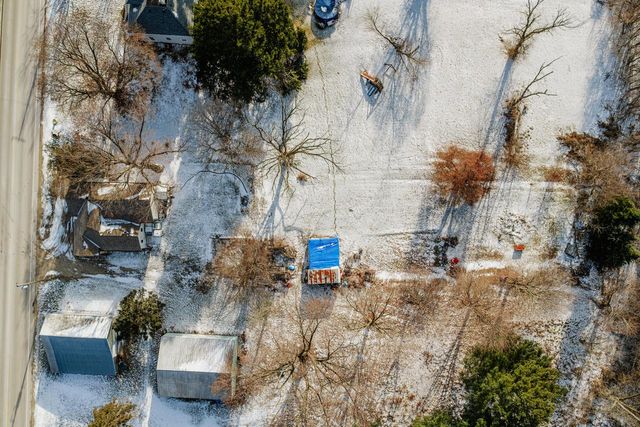 N6335 County Road E, Oconomowoc, WI 53066