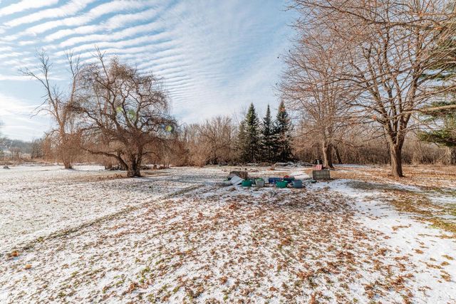 N6335 County Road E, Oconomowoc, WI 53066