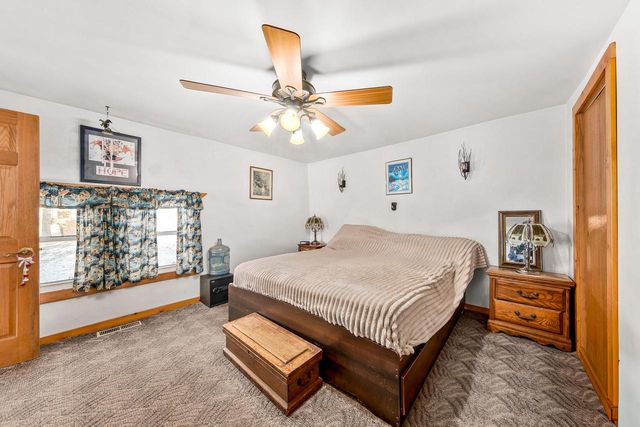 N6335 County Road E, Oconomowoc, WI 53066