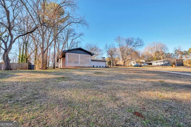 823 Prince Avenue, Marietta, GA 30062