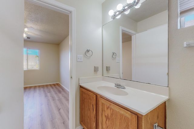 3473 Martin Meadows Drive NE, Rio Rancho, NM 87144