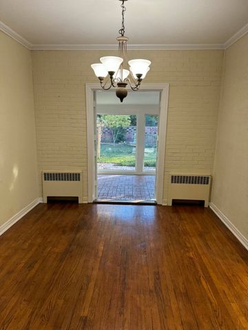 387 Albert Avenue, Shreveport, LA 71105