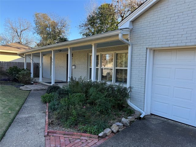 387 Albert Avenue, Shreveport, LA 71105