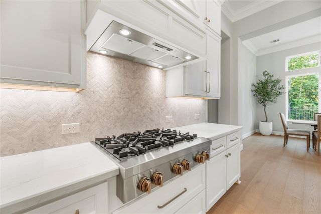 4306 Worthington Drive, Spring, TX 77386