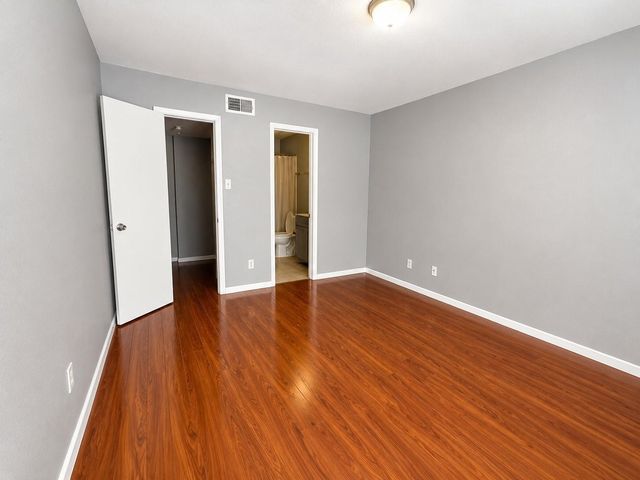10843 Braes Bend Drive, Houston, TX 77071