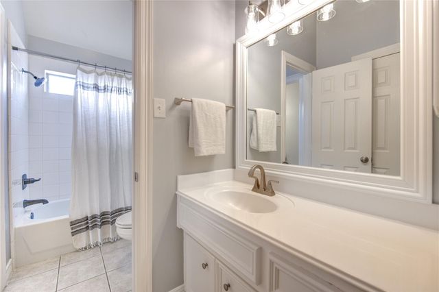 4307 Canfield Oaks Lane, Katy, TX 77450