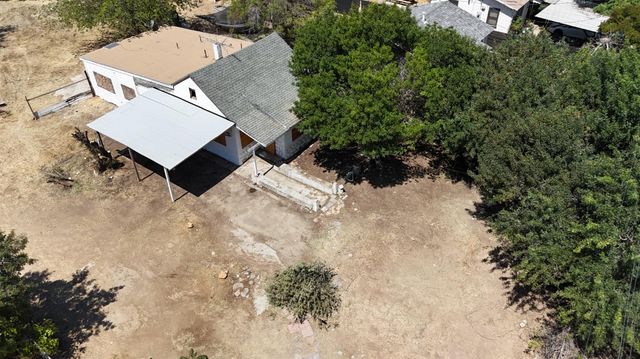 5185 Mission, Fresno, CA 93722