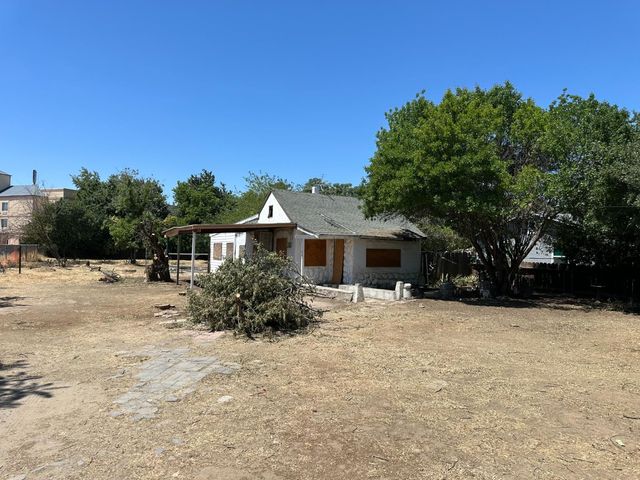 5185 Mission, Fresno, CA 93722