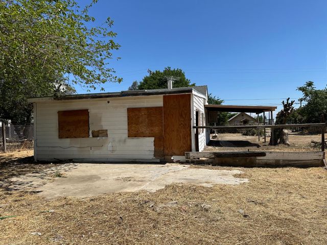 5185 Mission, Fresno, CA 93722