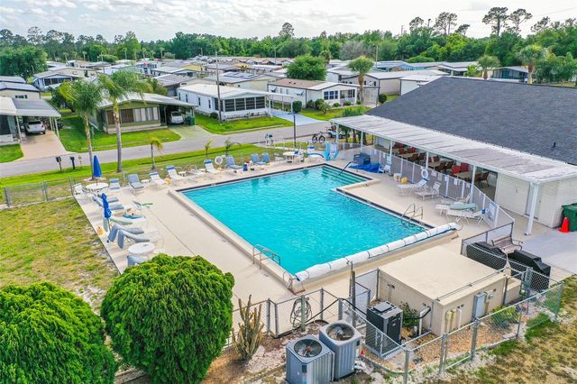 6450 HOLLYBERRY LANE NE, Winter Haven, FL 33881