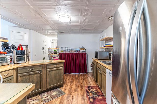 6450 HOLLYBERRY LANE NE, Winter Haven, FL 33881