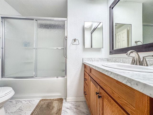 6450 HOLLYBERRY LANE NE, Winter Haven, FL 33881