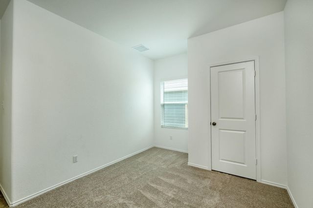 1123 Catfish LN, Bastrop, TX 78602