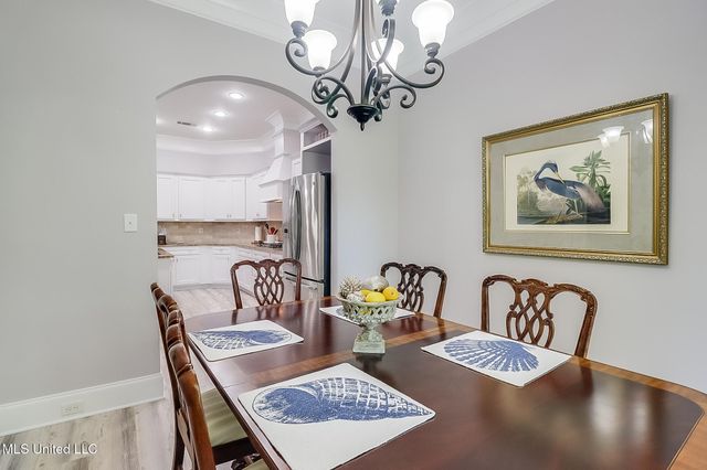 7368 N Aberdeen Drive, Pass Christian, MS 39571