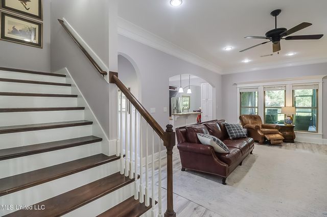 7368 N Aberdeen Drive, Pass Christian, MS 39571