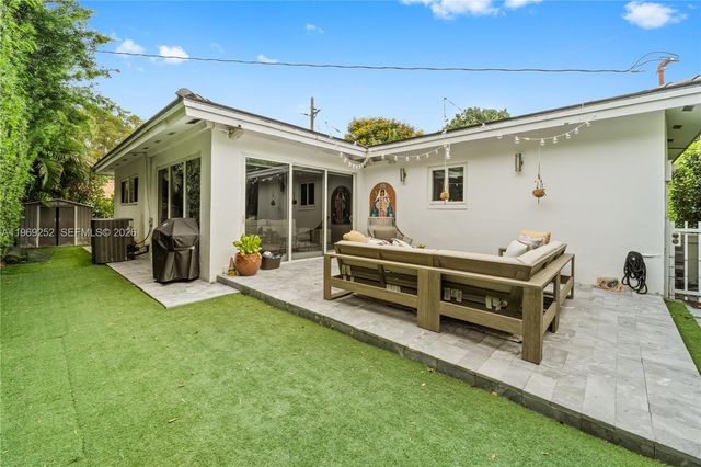 721 Bird Rd, Coral Gables, FL 33146