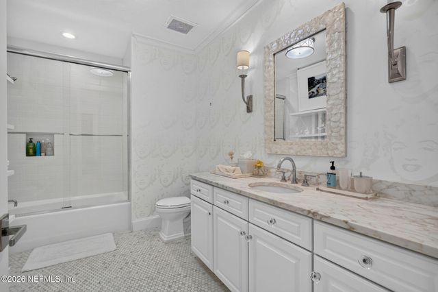 2358 RIVERSIDE Avenue 105, Jacksonville, FL 32204