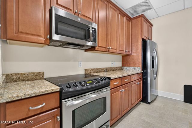 2358 RIVERSIDE Avenue 105, Jacksonville, FL 32204