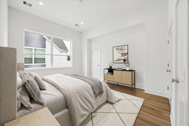 1650 W Tidwell Road, Houston, TX 77091