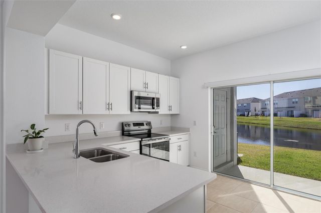 6167 WHETSTONE COURT, Palmetto, FL 34221