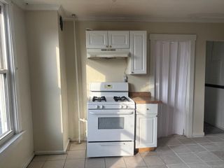 1308 East Main Street, Waterbury, CT 06705
