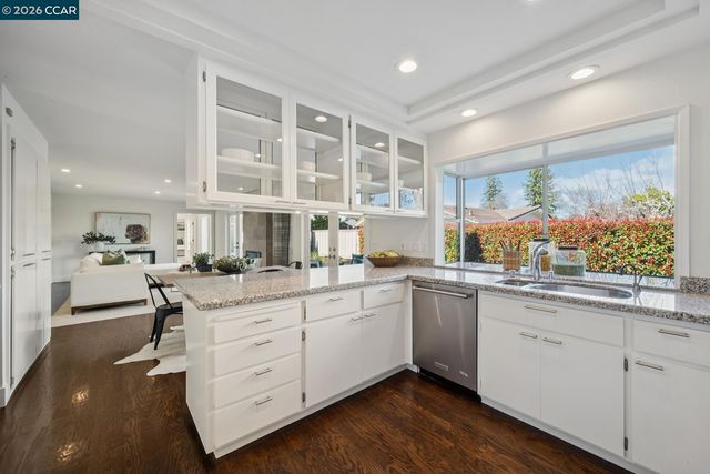 342 Constance Pl, Moraga, CA 94556