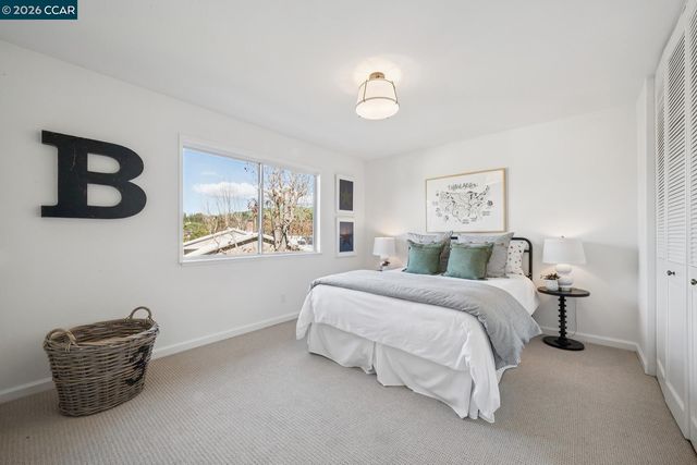 342 Constance Pl, Moraga, CA 94556