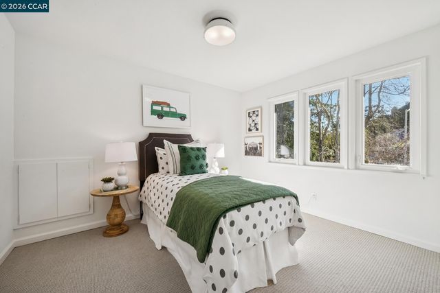 342 Constance Pl, Moraga, CA 94556