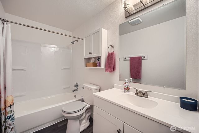 10985 SE 225th Street, Kent, WA 98031