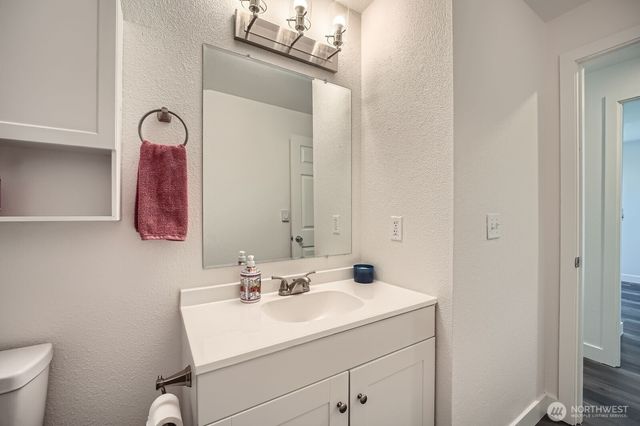 10985 SE 225th Street, Kent, WA 98031