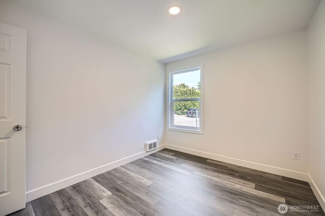 10985 SE 225th Street, Kent, WA 98031