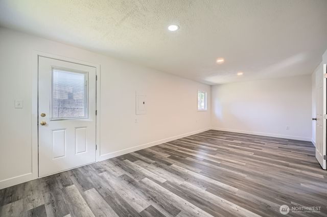 10985 SE 225th Street, Kent, WA 98031