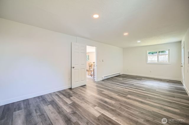 10985 SE 225th Street, Kent, WA 98031