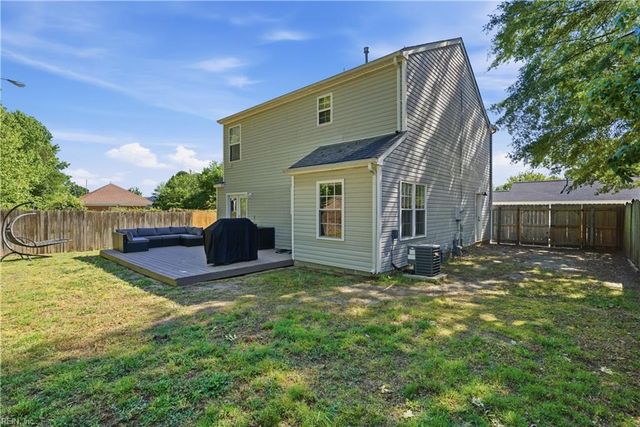 102 Berkshire BLVD, Suffolk, VA 23434