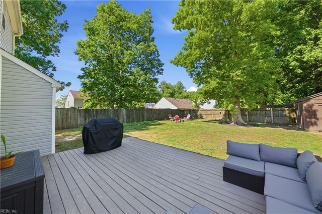 102 Berkshire BLVD, Suffolk, VA 23434