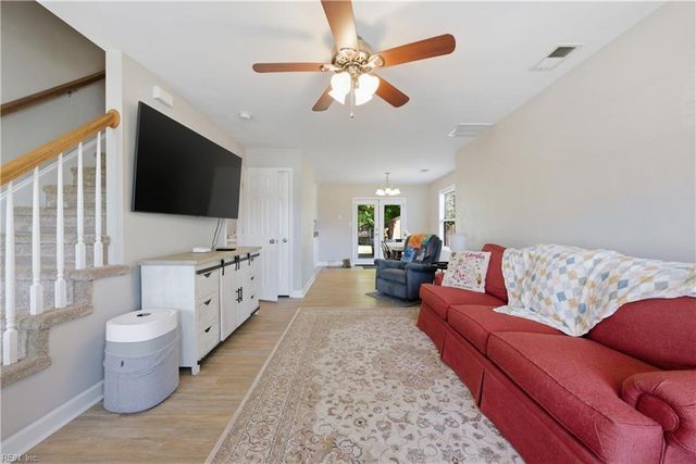 102 Berkshire BLVD, Suffolk, VA 23434