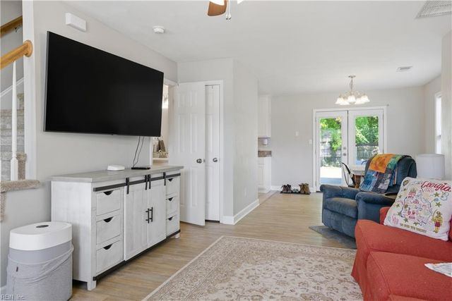 102 Berkshire BLVD, Suffolk, VA 23434