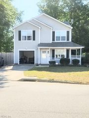 102 Berkshire BLVD, Suffolk, VA 23434