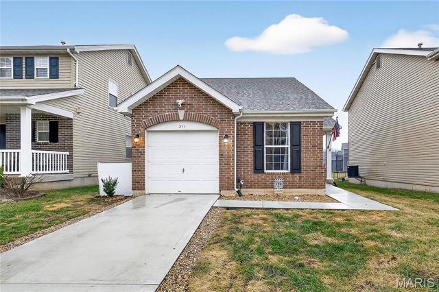 311 Burning Brook Drive, O'fallon, MO 63366