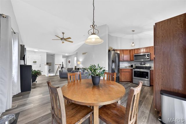 311 Burning Brook Drive, O'fallon, MO 63366