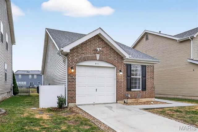 311 Burning Brook Drive, O'fallon, MO 63366