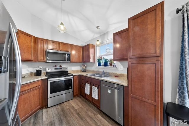 311 Burning Brook Drive, O'fallon, MO 63366