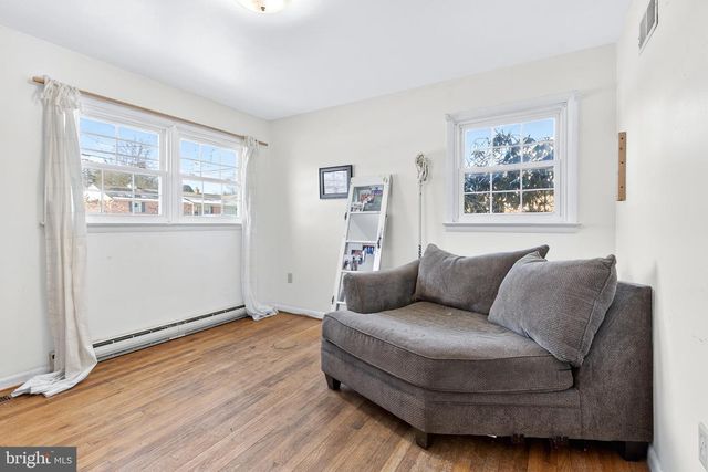 323 EDGEMONT DR, Willow Street, PA 17584