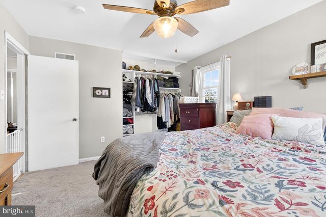 323 EDGEMONT DR, Willow Street, PA 17584