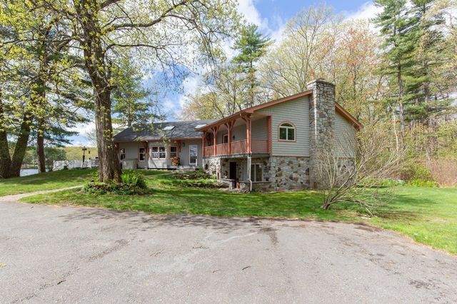 21 Hinds Lane, Pelham, NH 03076