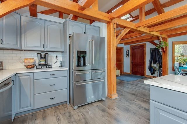 21 Hinds Lane, Pelham, NH 03076