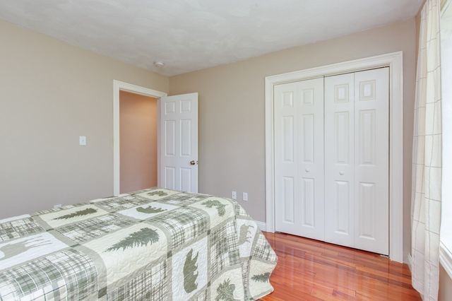 21 Hinds Lane, Pelham, NH 03076