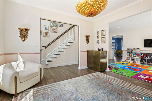 55 Arlington Road, Stamford, CT 06902