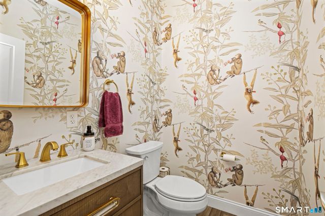 55 Arlington Road, Stamford, CT 06902